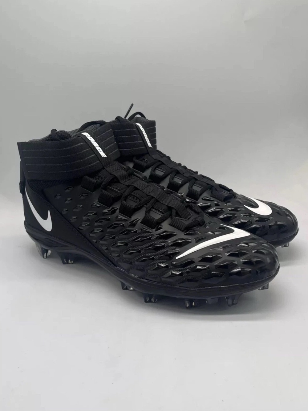 Nike Force Savage Pro 2 Football Cleats AH4000-002 Men’s Size 14 Black RARE NEW